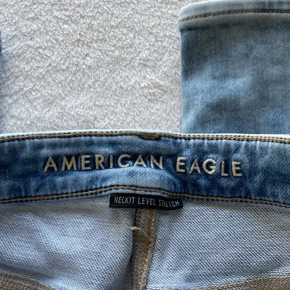 American Eagle Jeans - Picture 2 of 6